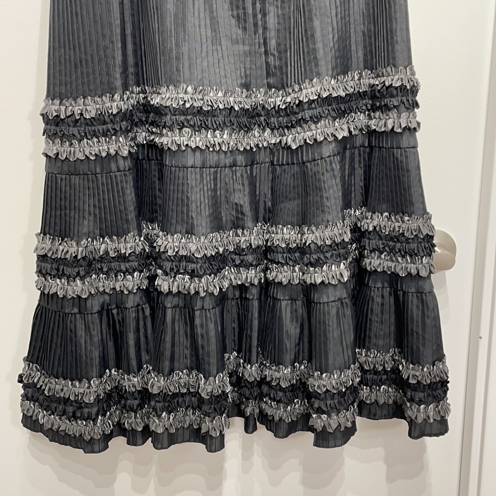 LM LULU PARIS. Maxi formal skirt. $65 size 10/12